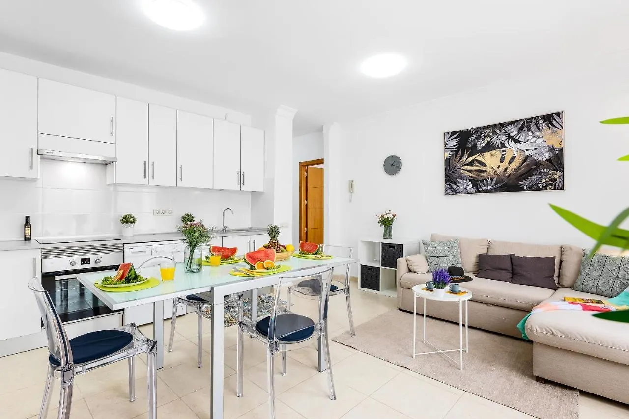 B18 Stunning Tajinaste En Los Abrigos Apartamento